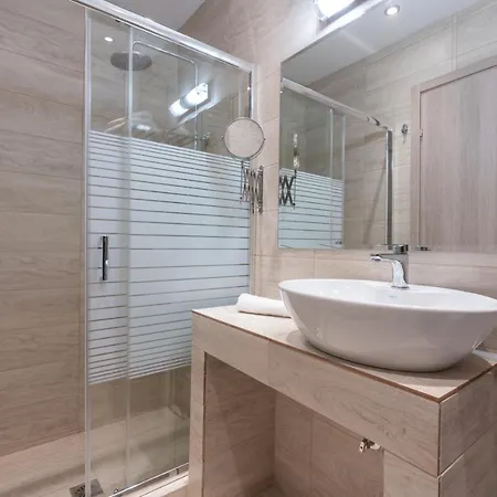 Luxury Harbour סלוניקי
